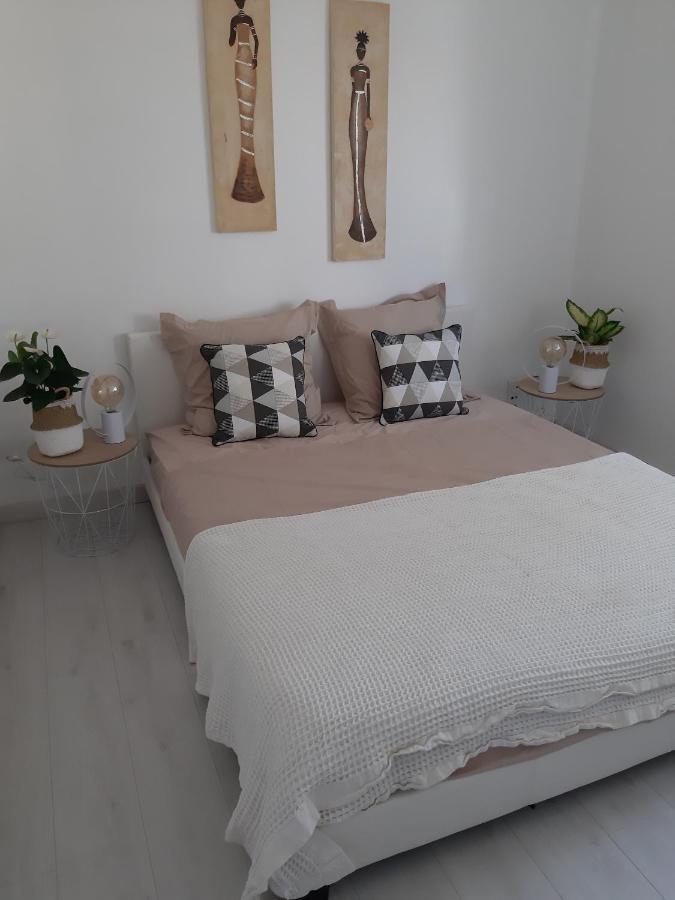 La Casita Serignanaise - Apt T2 - Clim - Jardin Bed & Breakfast Dış mekan fotoğraf